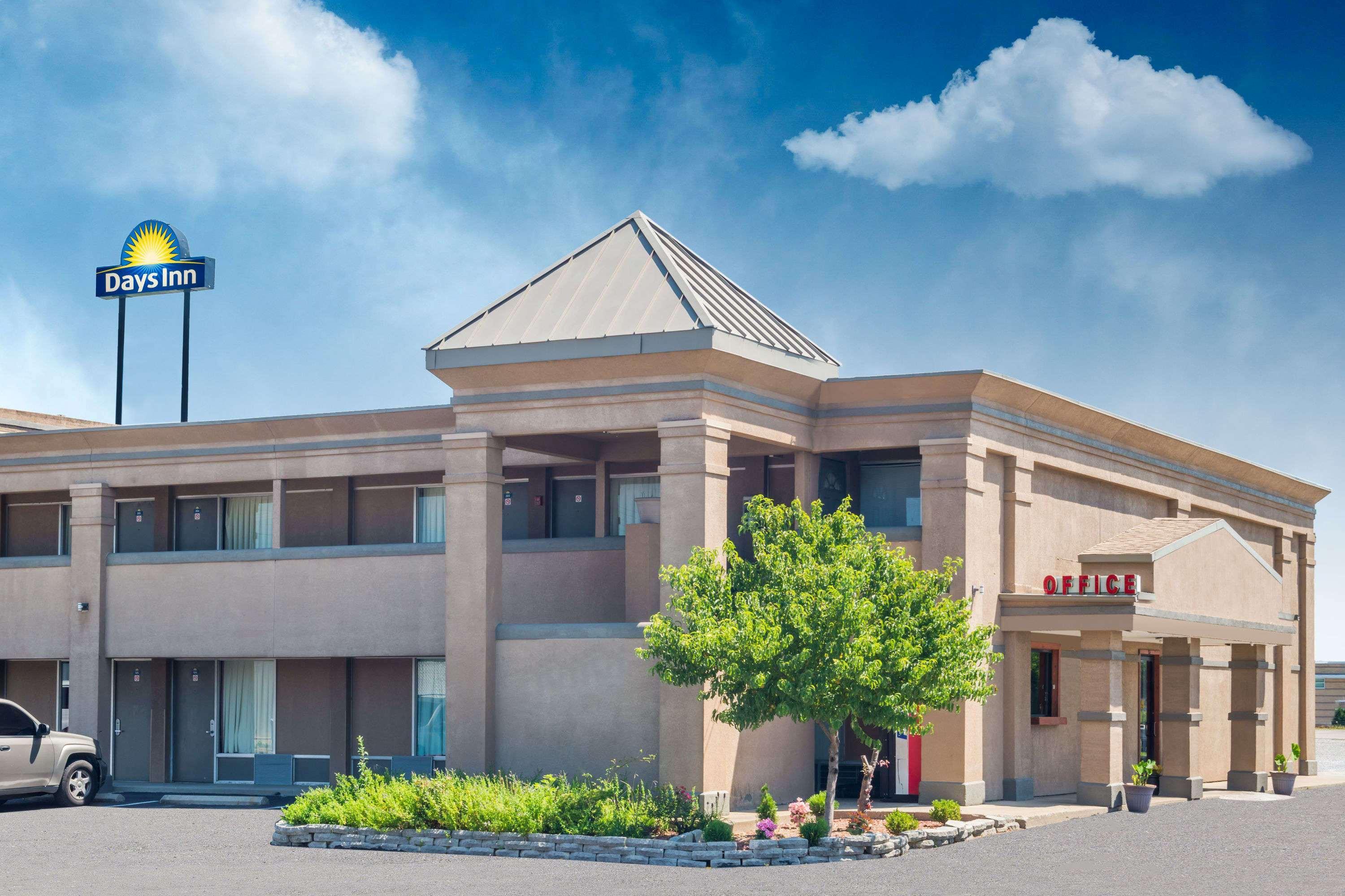 Days Inn By Wyndham Mt. Sterling Mount Sterling Exterior foto