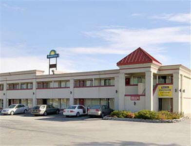 Days Inn By Wyndham Mt. Sterling Mount Sterling Exterior foto